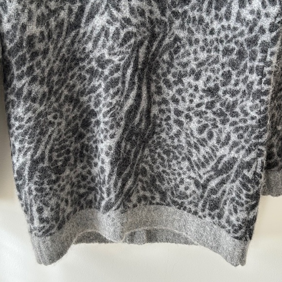Rails Oslo Gray Animal Print Alpaca Wool Cardigan - Picture 12 of 16